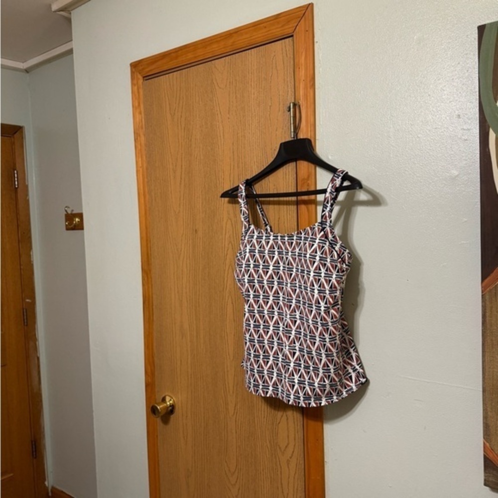Lands' End Size 10 Multi-Color w/Geometric Print Bathing Suit Top (Top Only)